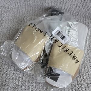 American Eagle Women's Tan Slide Sandals